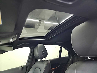 MERCEDES BENZ C-CLASS W205 2016