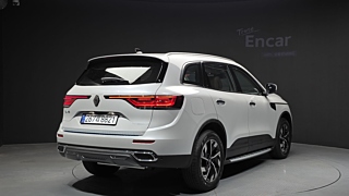 Заказать SAMSUNG QM6