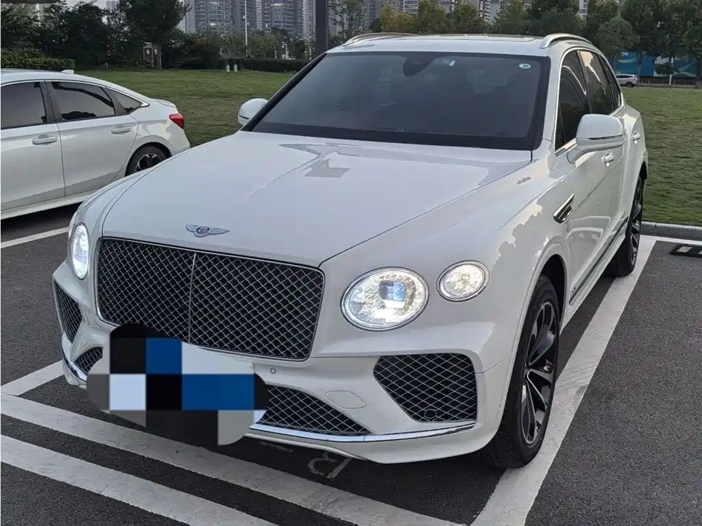BENTLEY BENTAYGA 2021
