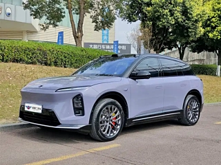 Заказать NIO ES6