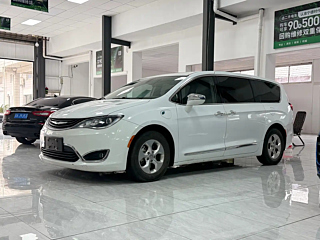 Заказать CHRYSLER PACIFICA PHEV IMPORT