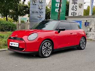 Заказать MINI COOPER SE