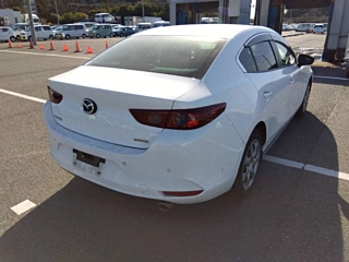 Заказать MAZDA MAZDA3