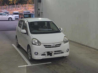 TOYOTA PIXIS EPOCH