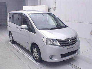 NISSAN SERENA