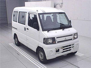 MITSUBISHI MINICAB VAN
