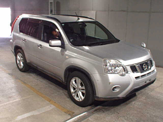 NISSAN X TRAIL