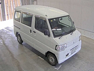 MITSUBISHI MINICAB VAN