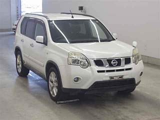 NISSAN X TRAIL