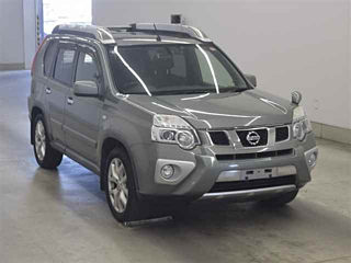 NISSAN X TRAIL