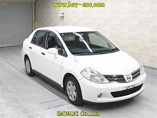 NISSAN TIIDA LATIO