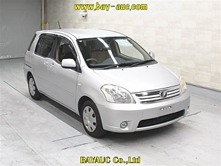 TOYOTA RAUM