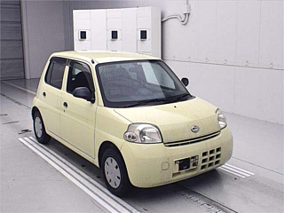 DAIHATSU ESSE