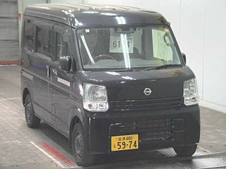 NISSAN CLIPPER VAN