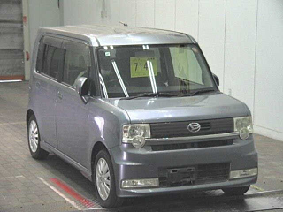 DAIHATSU MOVE CONTE
