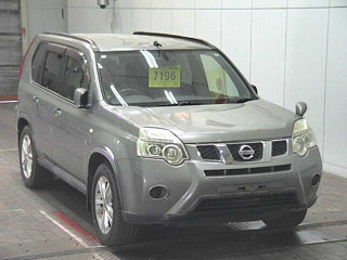 NISSAN X TRAIL