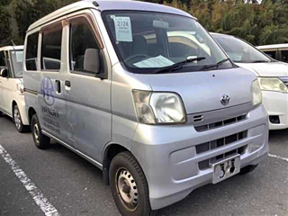 TOYOTA PIXIS VAN