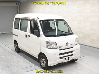 TOYOTA PIXIS VAN