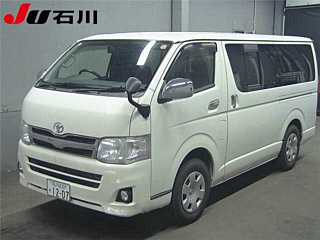 TOYOTA REGIUS ACE VAN