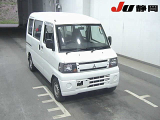 MITSUBISHI MINICAB VAN