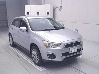 MITSUBISHI RVR