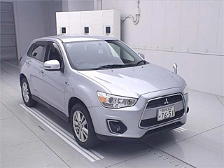MITSUBISHI RVR
