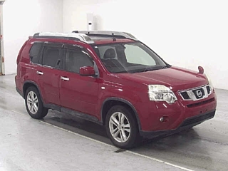 NISSAN X TRAIL