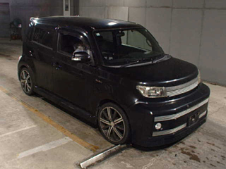 TOYOTA BB