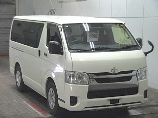 TOYOTA HIACE VAN
