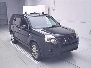 NISSAN X TRAIL