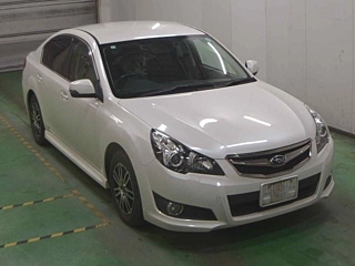 SUBARU LEGACY B4