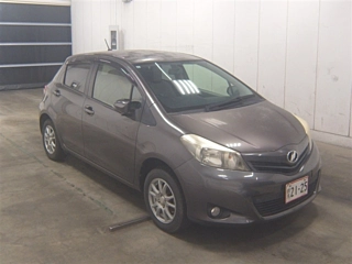 TOYOTA VITZ