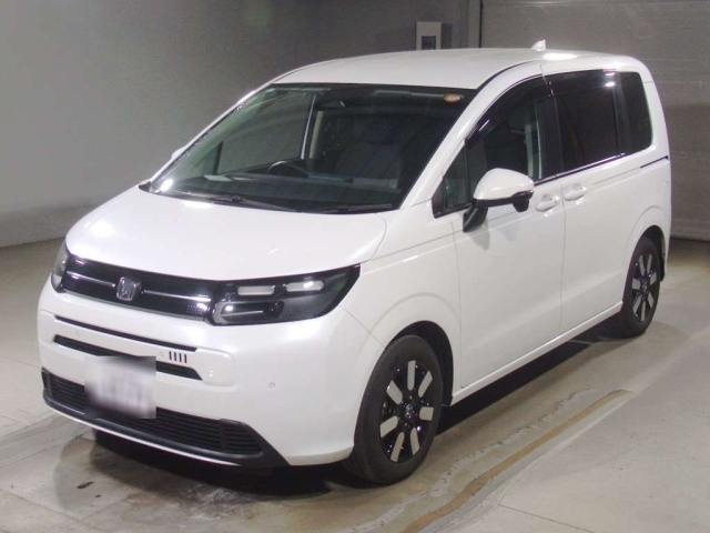 HONDA FREED 2024