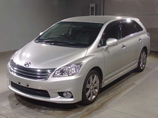 TOYOTA MARK X ZIO