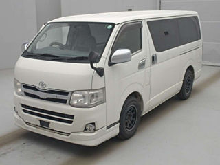 TOYOTA REGIUS ACE VAN