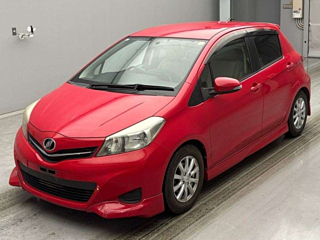 TOYOTA VITZ