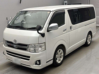 TOYOTA HIACE VAN