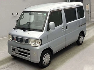 NISSAN CLIPPER VAN