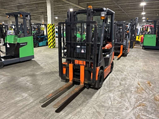 TOYOTA FORKLIFT