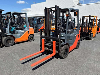 TOYOTA FORKLIFT