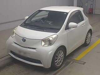 TOYOTA IQ