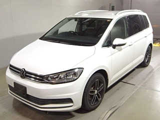 VOLKSWAGEN GOLF TOURAN
