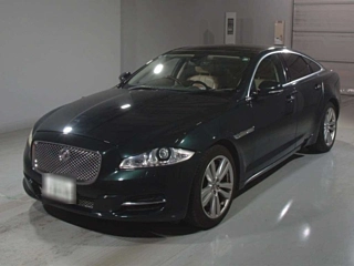 JAGUAR XJ SERIES