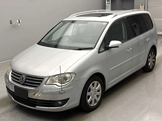 VOLKSWAGEN GOLF TOURAN