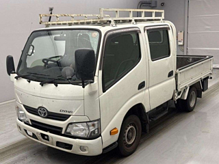 TOYOTA DYNA