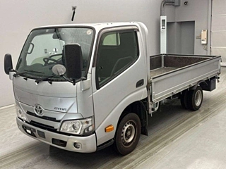 TOYOTA DYNA