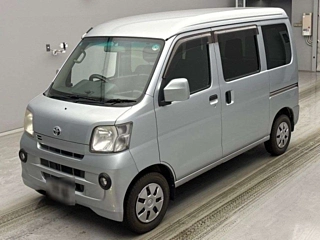 TOYOTA PIXIS VAN