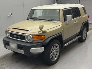 TOYOTA FJ CRUISER