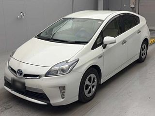 TOYOTA PRIUS PHV