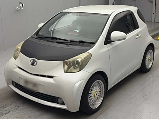 TOYOTA IQ